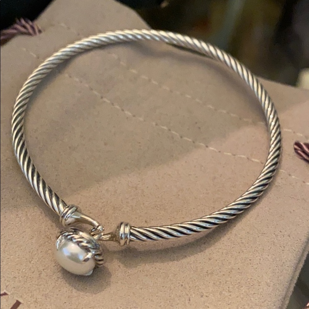 David Yurman Chatelaine Pearl Bangle 3mm - Medium